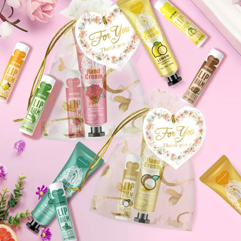 96 piece hand cream and lip balm Gift set NEW with thank you cards and bags - Picture 7 of 8